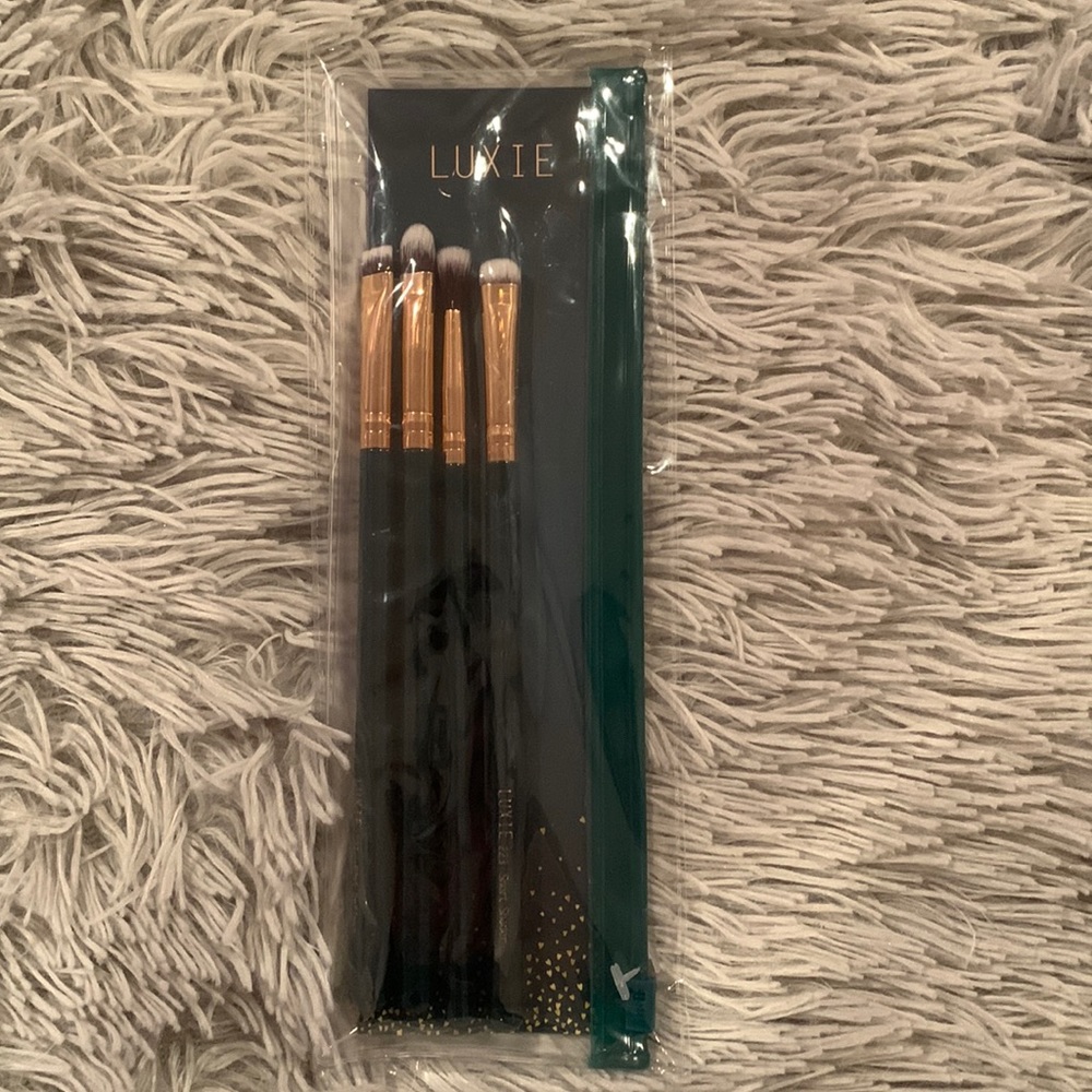 Luxie Enchanted Eye Set